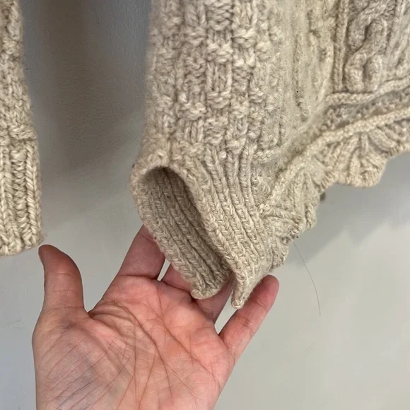 Inis Crafts 100% merino wool zippered cardigan made in Ireland size S - Picture 8 of 16